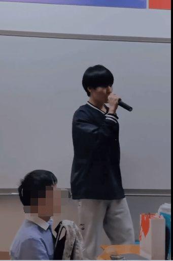 巴蜀学生爆料张真源视频,揭秘背后真相